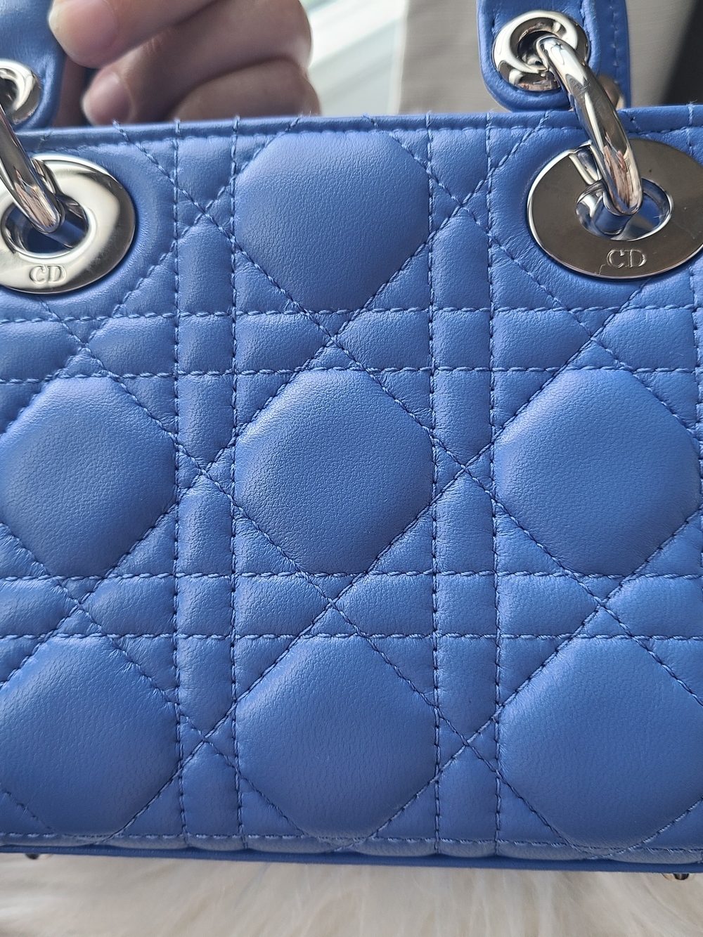 Mini Lady Dior - Picture 3 of 16
